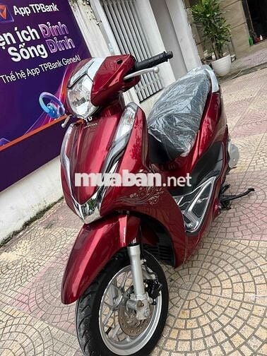 Honda Lead 2024 màu Đỏ