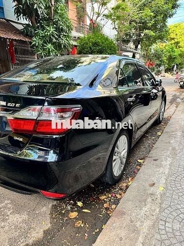 Toyota Camry 2.0E 2018 87.000 km Đen