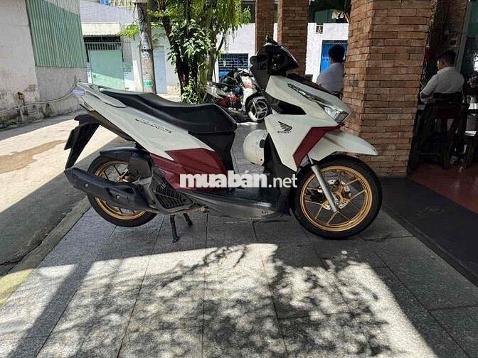 Honda Click Trắng Đỏ Xe tay ga