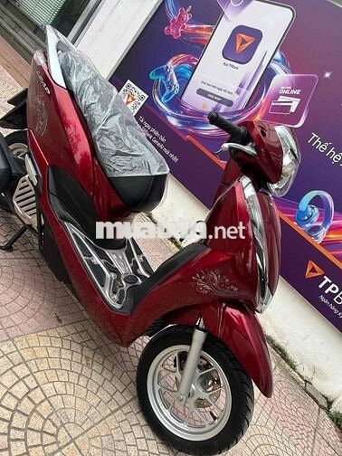 Honda Lead 2024 màu Đỏ
