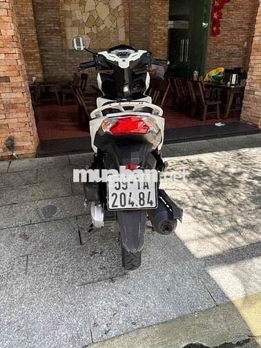 Honda Click Trắng Đỏ Xe tay ga