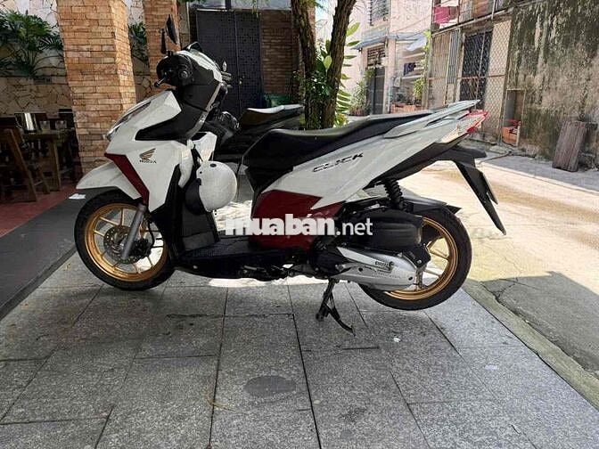 Honda Click Trắng Đỏ Xe tay ga