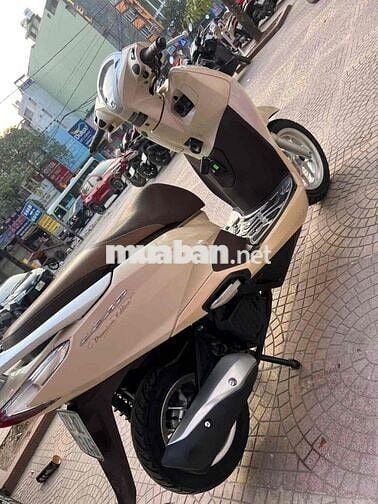 Honda Vision Vàng kem Rất mới