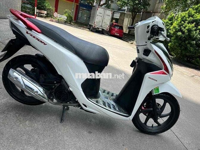 Honda Vision Trắng