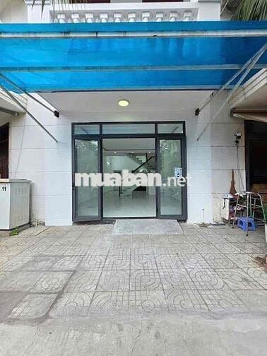 Nhà Đã Hoàn Công KDC Đức Huy P.Đông Hoà