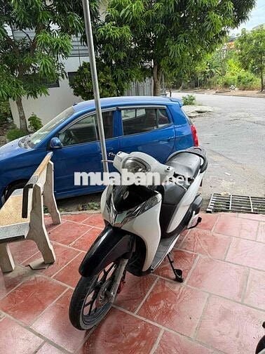 Honda SH Mode 2014 Trắng đen