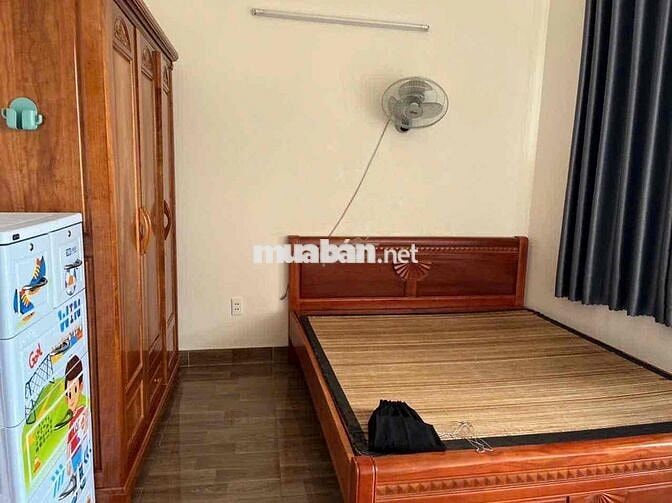 NHÀ HẺM XE TẢI 1/ THỐNG NHẤT NGANG RỘNG 5M - TRỆT LẦU 2PN GIÁ 10TR TL