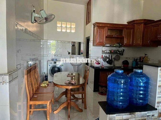 NHÀ HẺM XE TẢI 1/ THỐNG NHẤT NGANG RỘNG 5M - TRỆT LẦU 2PN GIÁ 10TR TL