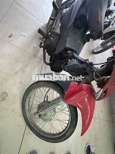 Honda Wave 100 xác ko