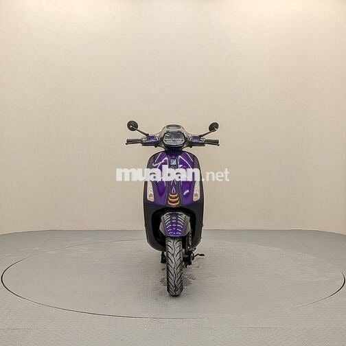 Piaggio Vespa 2020 Tím 25000 km