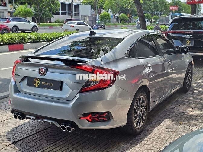 Honda CIVIC 1.8 E 2019 odo 7 vạn