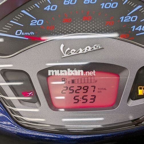 Piaggio Vespa 2020 Tím 25000 km