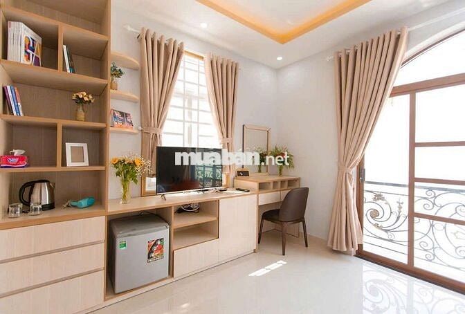 Super Studio_Thang máy_Bancol_Full NT_Cửa sổ trời_Toà nhà Viettel