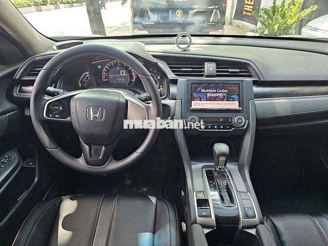 Honda CIVIC 1.8 E 2019 odo 7 vạn