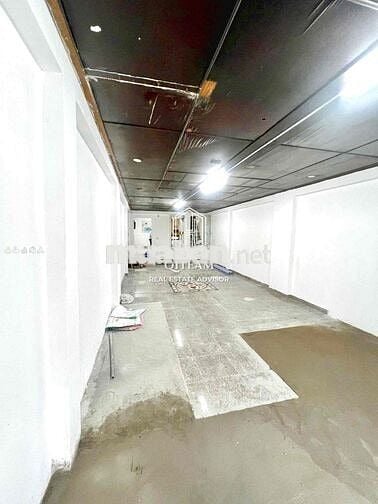 Đối diện Vincom NC 60tr | 2MT Ba Tháng Hai Sd > 300m2