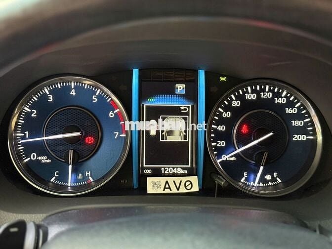 Fortuner 2.7V 2025 - Lướt 12.048 km - Còn Giảm