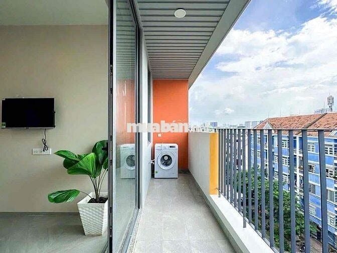 CĂN HỘ 1 PHÒNG NGỦ BAN CÔNG NGAY CƯ XÁ ĐÔ THÀNH, QUẬN 3 SÁT QUẬN 10