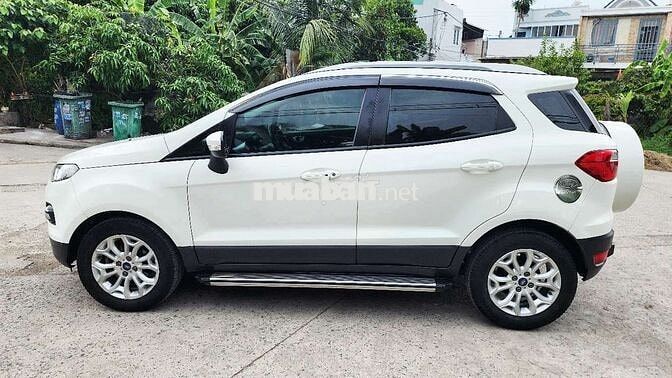 Ford EcoSport Titanium Trắng Số tự động