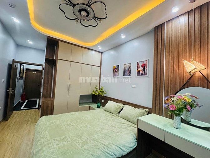 Bán Nhà Dòng Tiền, Đường Hoàng Mai 42/46m, 5 tầng, mt 3.6m, 13.8 tỷ