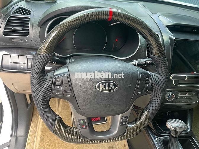 Sorento 2016 bản DATH full đồ chơi cao cấp.