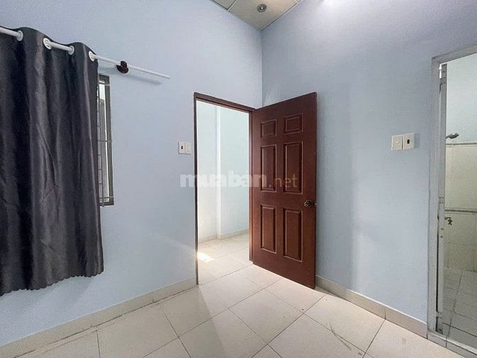 Bán nhà 2 lầu hẻm hơi đường 39 phường BTT Q2