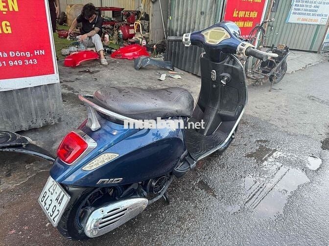 Vespa 50cc 2021 Xanh