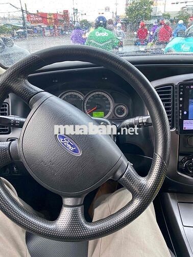 Ford Escape 2012 2.3 XLS Trắng 126036 km