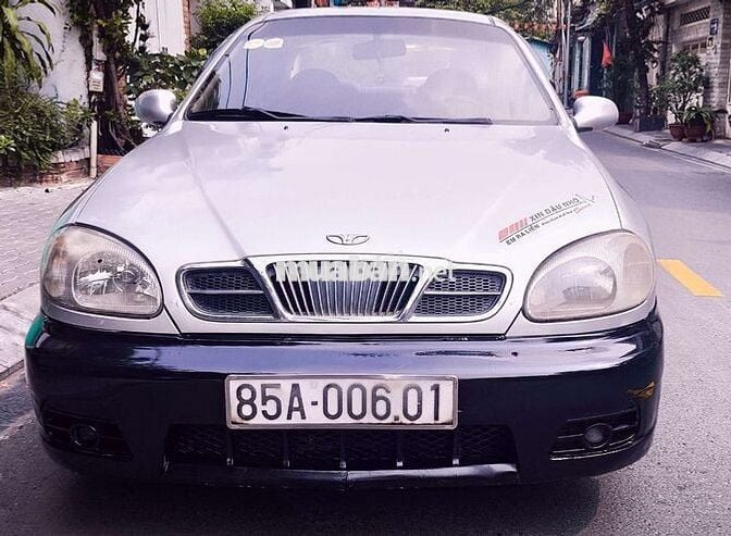 xe 5 chổ đẹp cần bán gấp