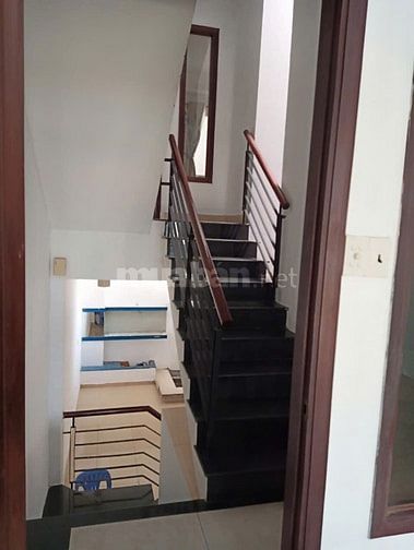 Nhà mặt tiền kinh doanh đúc 4 tầng đường Trần Thị Cờ, Quận 12