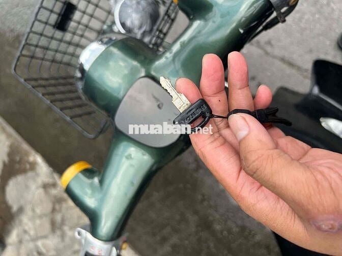 Honda Cub 50 Xanh rêu