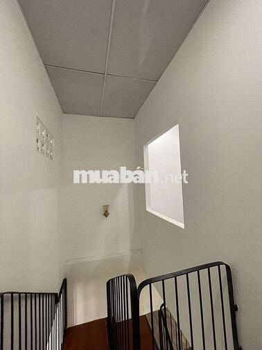 Nhà Hồng Bàng, 35m2, 3,6x10m, 2 Tầng, 2 PN, Hẻm xe hơi, giá chỉ 3 tỷ