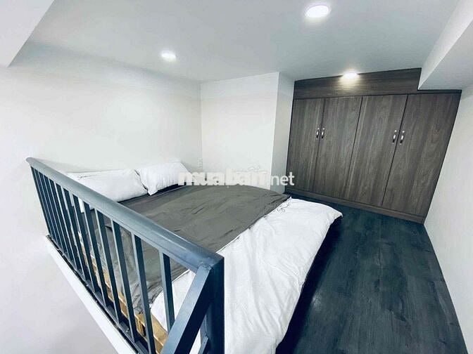 CHO THUÊ CHDV BAN CÔNG NGAY BÙI ĐÌNH TUÝ GIÁ SIÊU RẺ FULL NỘI THẤT
