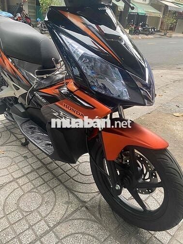Honda Air Blade THÁI Thể thao màu Đen cam
