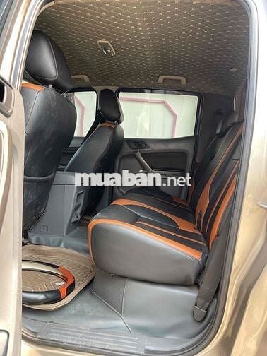 Ford Ranger 2015 Số sàn Vàng cát