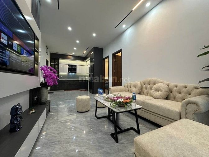 Căn Hộ CC Mặt Phố Thanh Nhàn-Sát Công Viên-DT85m2 (3Ngủ + 2Wc)-Hơn 5Tỷ