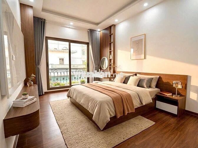 Hiếm - Bán nhà Phố Lê Hồng Phong - 40 m2 - 4 tầng - 4 tỷ - ô tô đỗ cửa