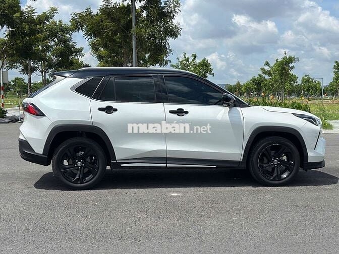 Toyota Yaris Cross 2025 Trắng 5000km