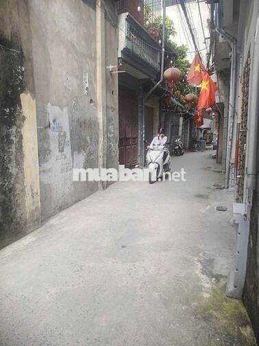 Cho thuê cửa hàng, kho, xưởng sản xuất  ở nam dư