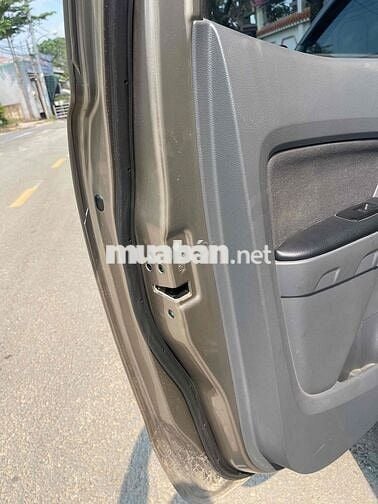 Ford Ranger 2015 Số sàn Vàng cát