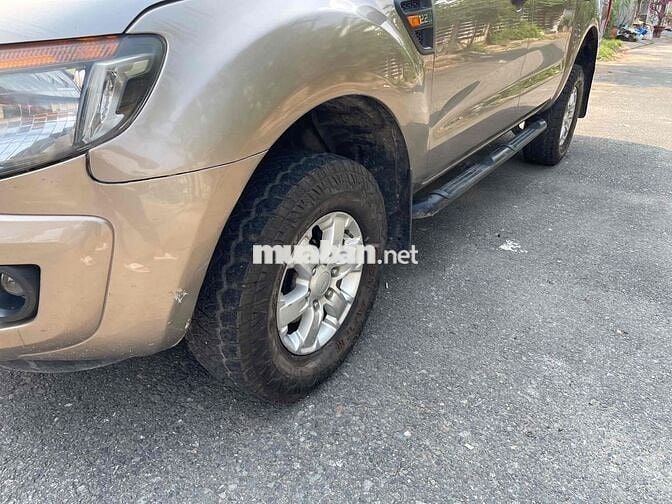 Ford Ranger 2015 Số sàn Vàng cát