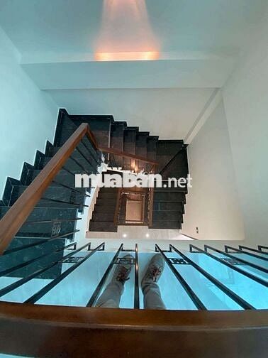 E CẦN BÁN NHÀ 5 TẦNG DT 45M .E MỚI XÂY TÂM HUYẾT ĐỂ Ở  GIÁ CHỈ 5TY7