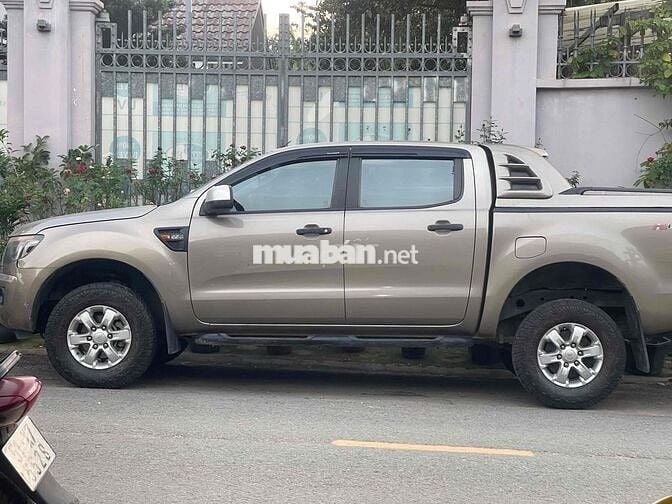 Ford Ranger 2015 Số sàn Vàng cát