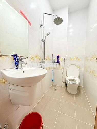 NHÀ KHU ĐỒNG BỘ HT13 BÁN GẤP BAO RẺ NHẤT KHU