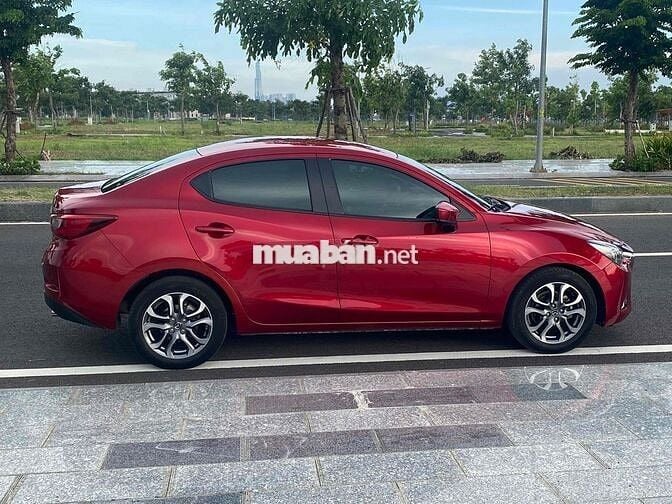 Mazda Mazda 2 Luxury 2019 Đỏ 65.186 km
