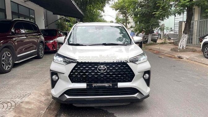 Toyota Veloz Top 2024 Trắng
