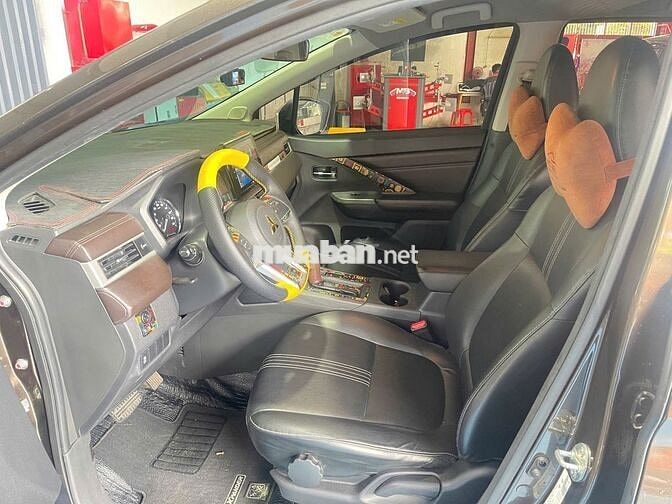 Mitsubishi Xpander Premium 2022 Nâu 7 chỗ