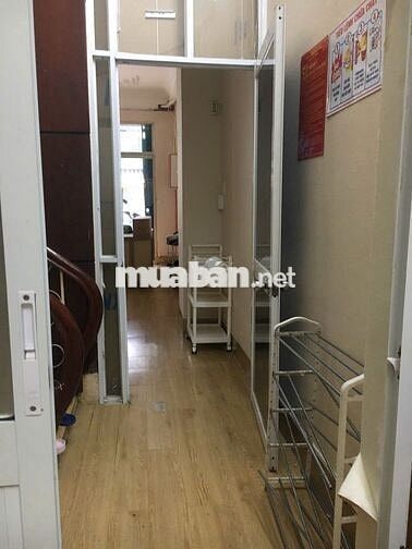 CHO THUÊ TOÀN BỘ TẦNG TRỆT MẶT TIỀN HỒ BÁ KIỆN 68M2 (2 PHÒNG )