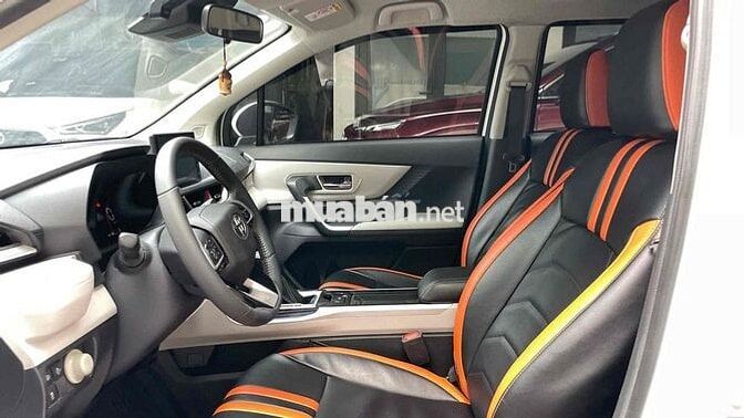 Toyota Veloz Top 2024 Trắng