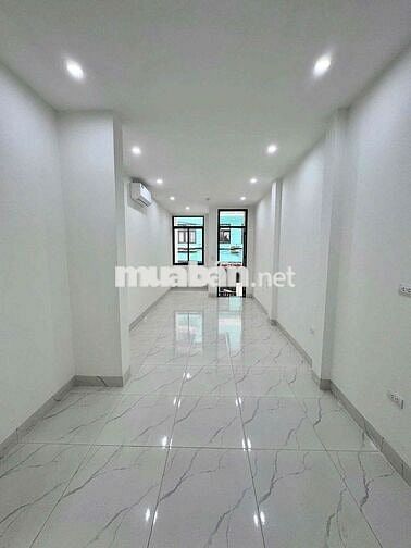 MBKD CẦU GIẤY 30M x 2 Tầng ngõ ô tô tránh