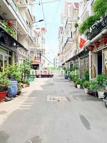 NHÀ KHU ĐỒNG BỘ HT13 BÁN GẤP BAO RẺ NHẤT KHU